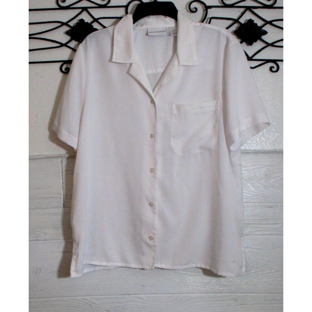Alfred Dunner Button Up Top Women's Size 16 White Short Sleeve